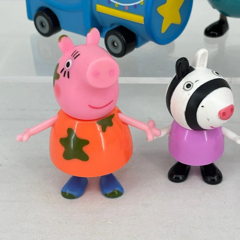 Peppa Pig Lot of 9 Action Figures Vehicle Mixed Replacements Cake Toppers Toys